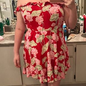 Forever 21 off the shoulder Red Floral Dress